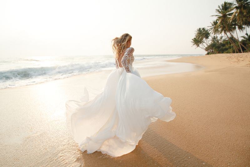 Inspirasi Gaun Pengantin Unik Berdasarkan Zodiak Anda