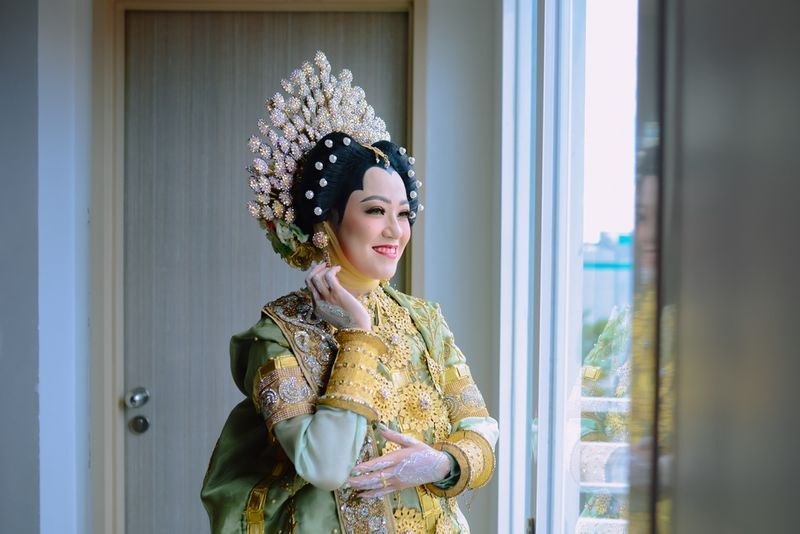 Mengenal Aksesori dan Busana Pengantin Bugis Makasar